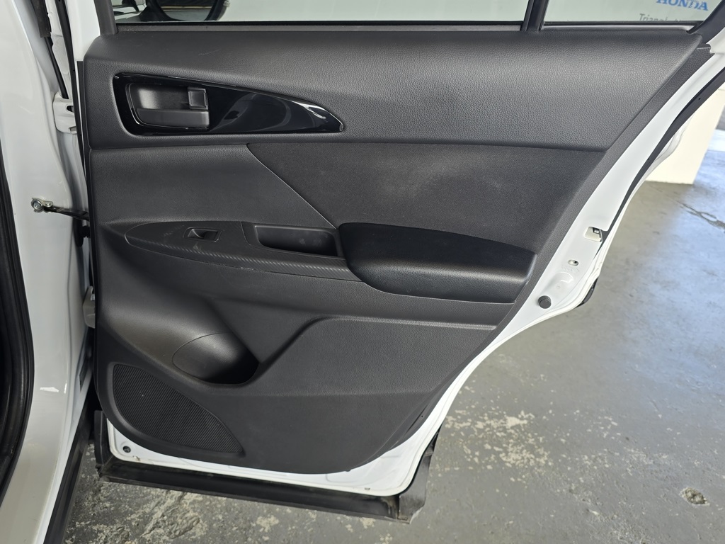 Thumbnail: 2024 Mitsubishi Eclipse Cross - 15