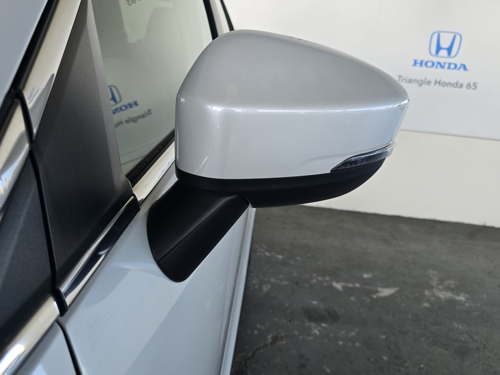 Thumbnail: 2024 Mitsubishi Eclipse Cross - 29