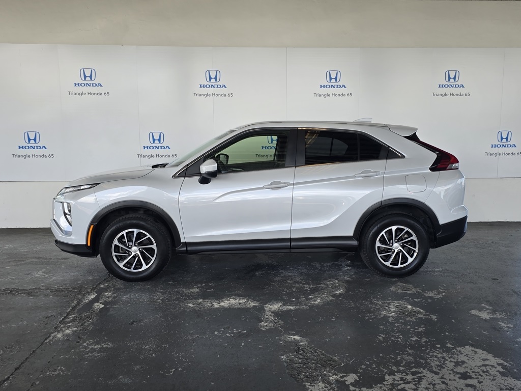 Thumbnail: 2024 Mitsubishi Eclipse Cross - 3