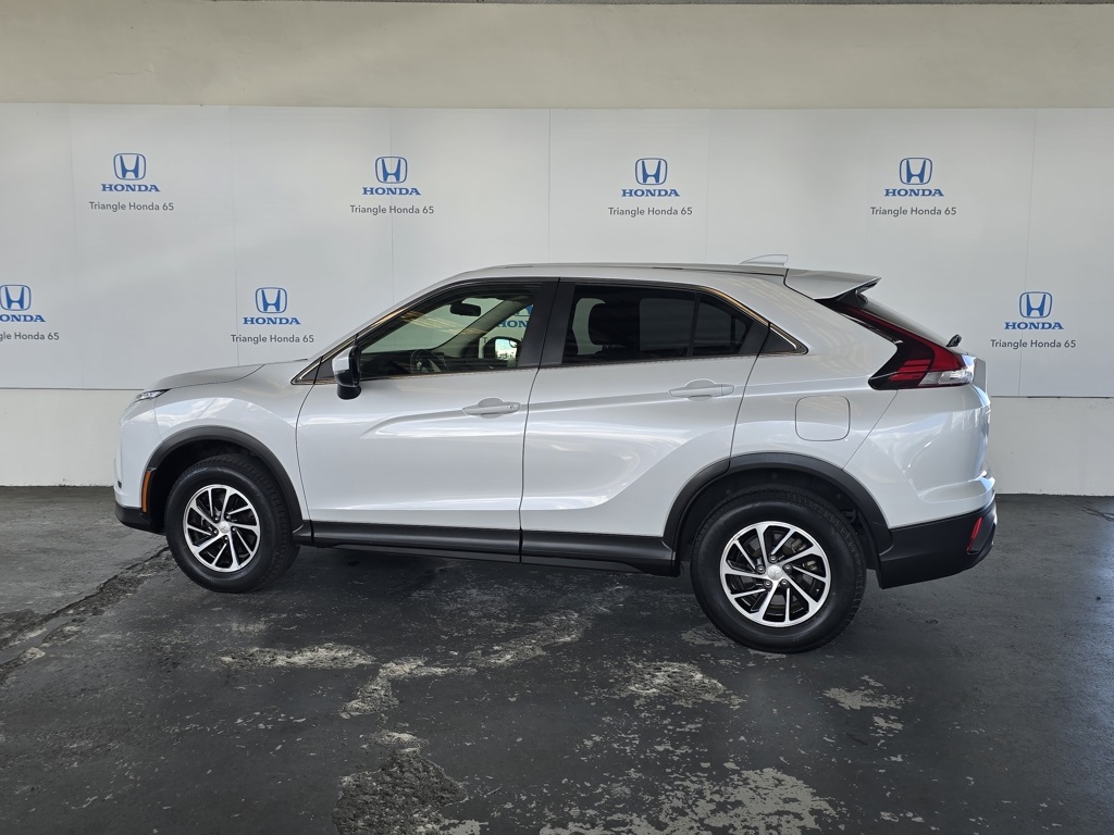 Thumbnail: 2024 Mitsubishi Eclipse Cross - 4