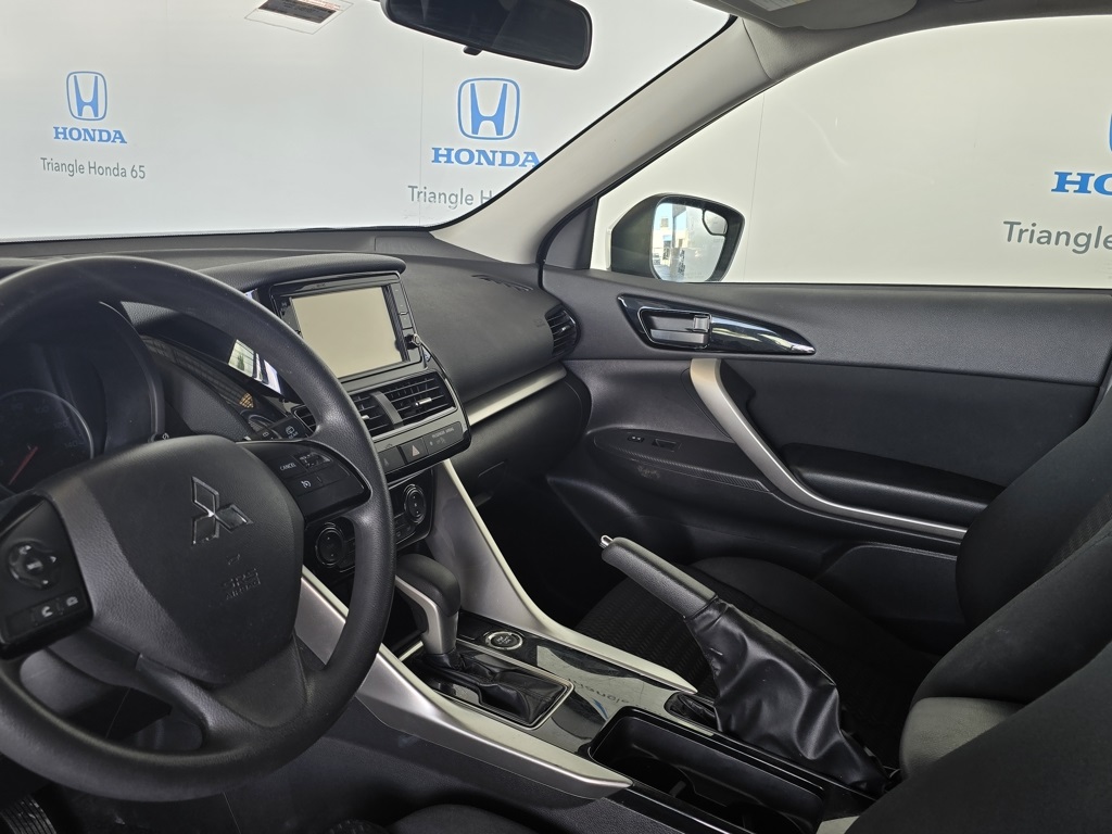 Thumbnail: 2024 Mitsubishi Eclipse Cross - 9