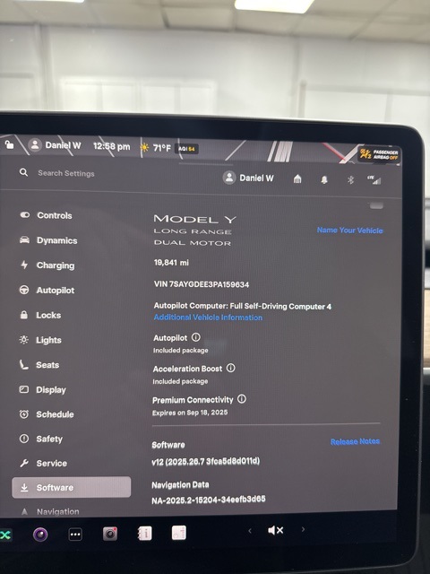 2023 Tesla Model Y Long Range photo 13