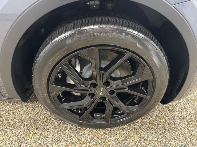 2023 Tesla Model Y Long Range photo 20