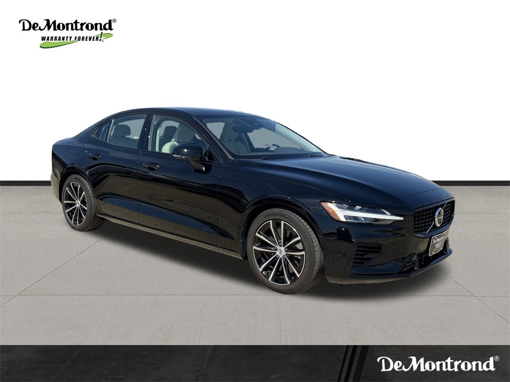 2023 Volvo S60 Recharge Plug-In Hybrid T8 Plus Dark Theme - 2