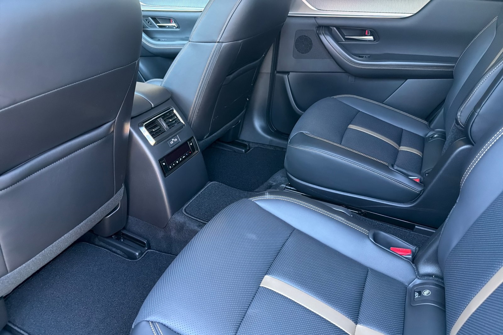2026 Mazda CX-90 Premium Sport Package - Photo 12