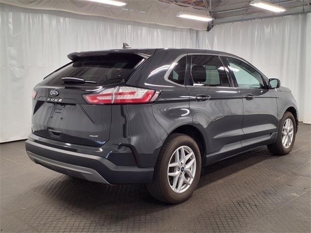 2021 Ford Edge