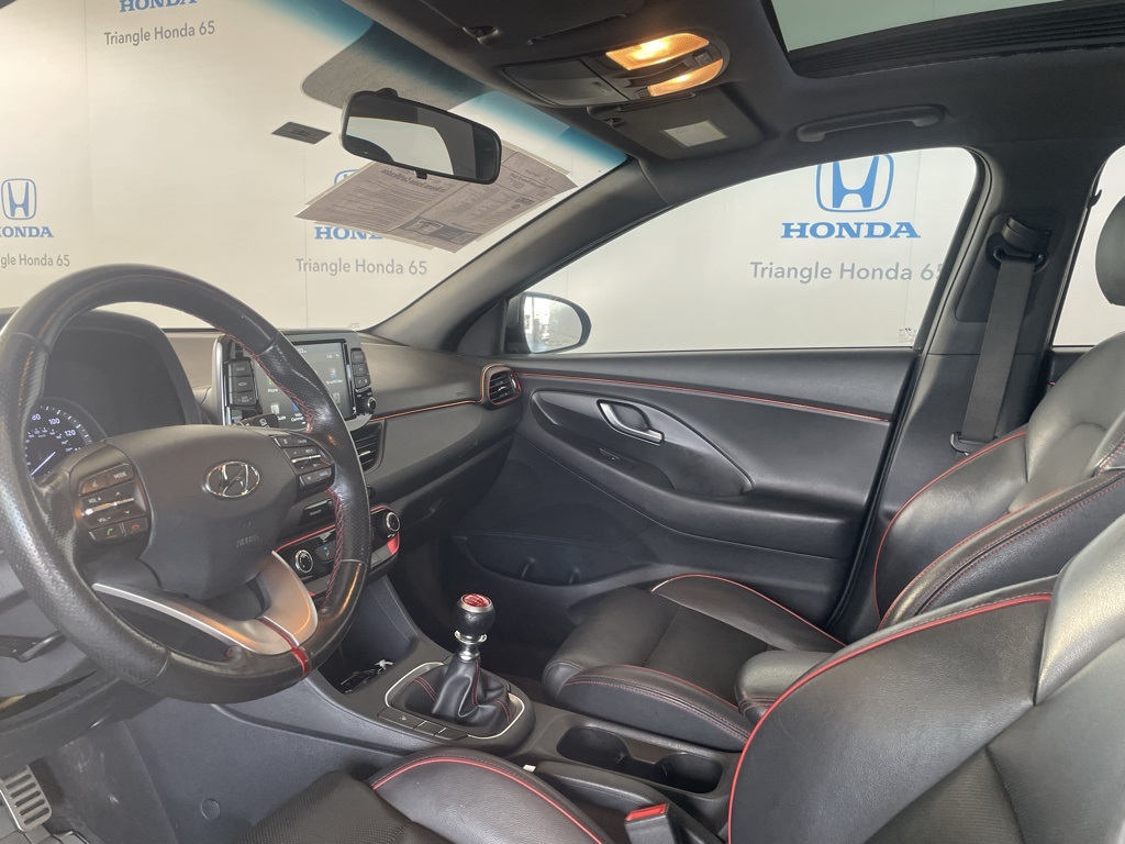Thumbnail: 2018 Hyundai Elantra - 14