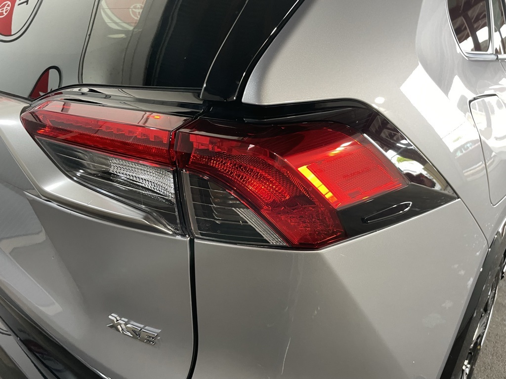 Thumbnail: 2025 Toyota RAV4 - 19