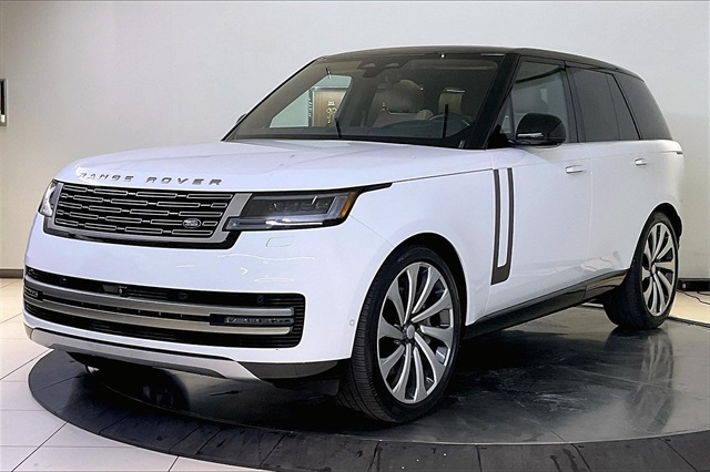 2025 Land Rover Range Rover P530 SE AWD