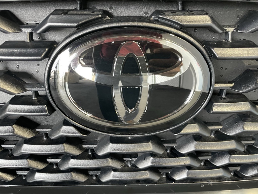 Thumbnail: 2026 Toyota Corolla Cross - 12
