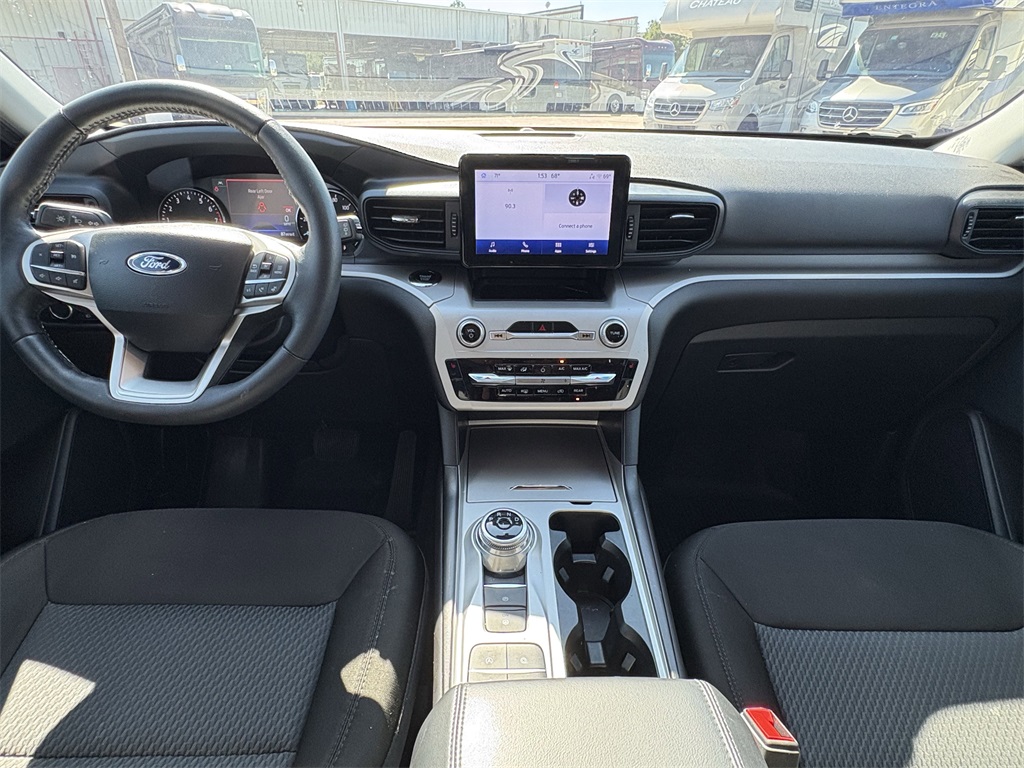 2024 Ford Explorer XLT Black at Tom Peacock Cadillac