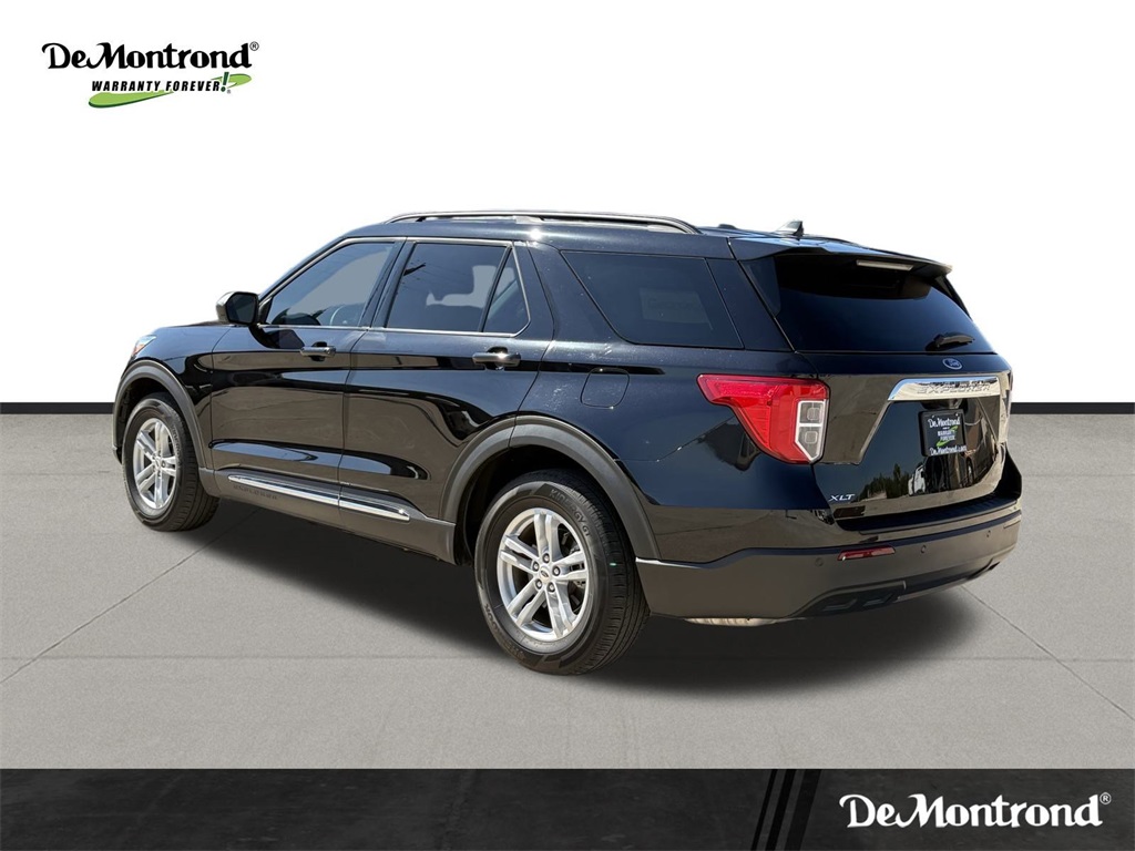 2024 Ford Explorer XLT Black at Tom Peacock Cadillac