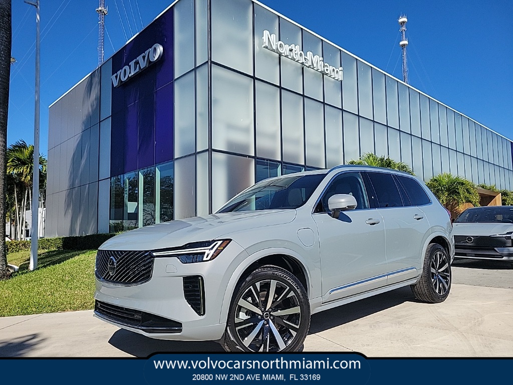 2026 Volvo XC90 Plug-In Hybrid T8 Core