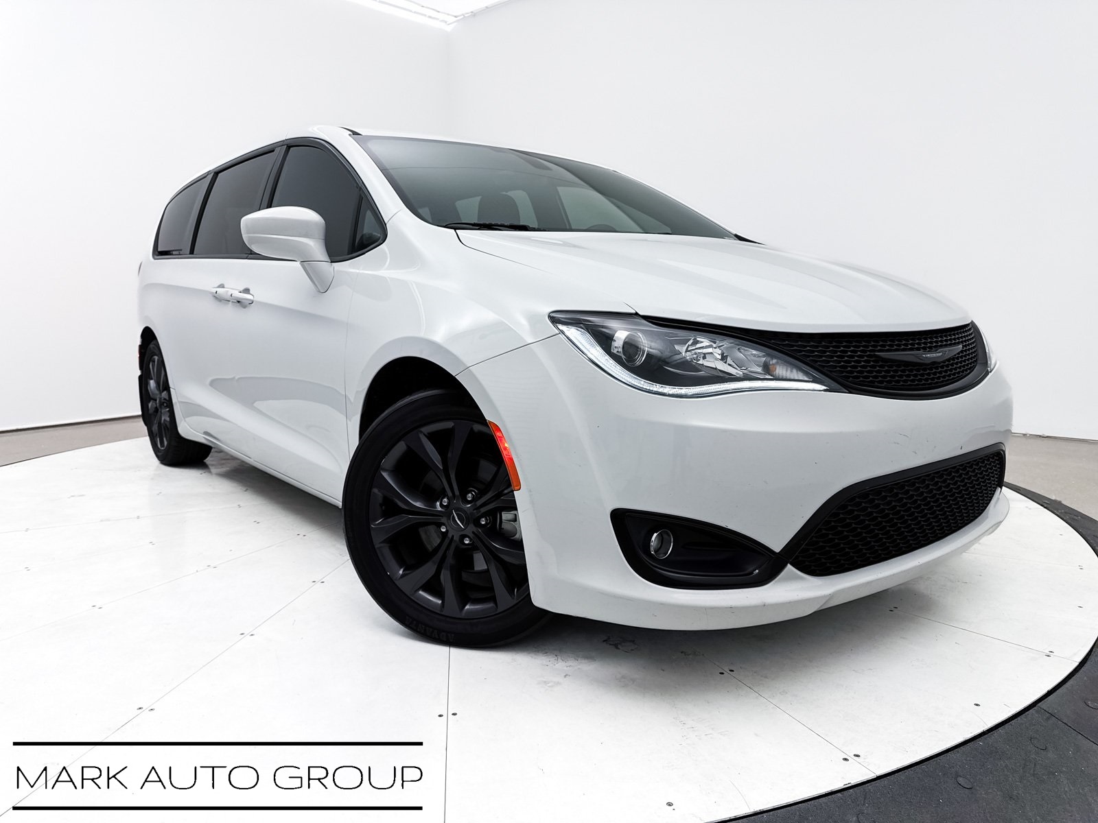 2018 Chrysler Pacifica Touring Plus