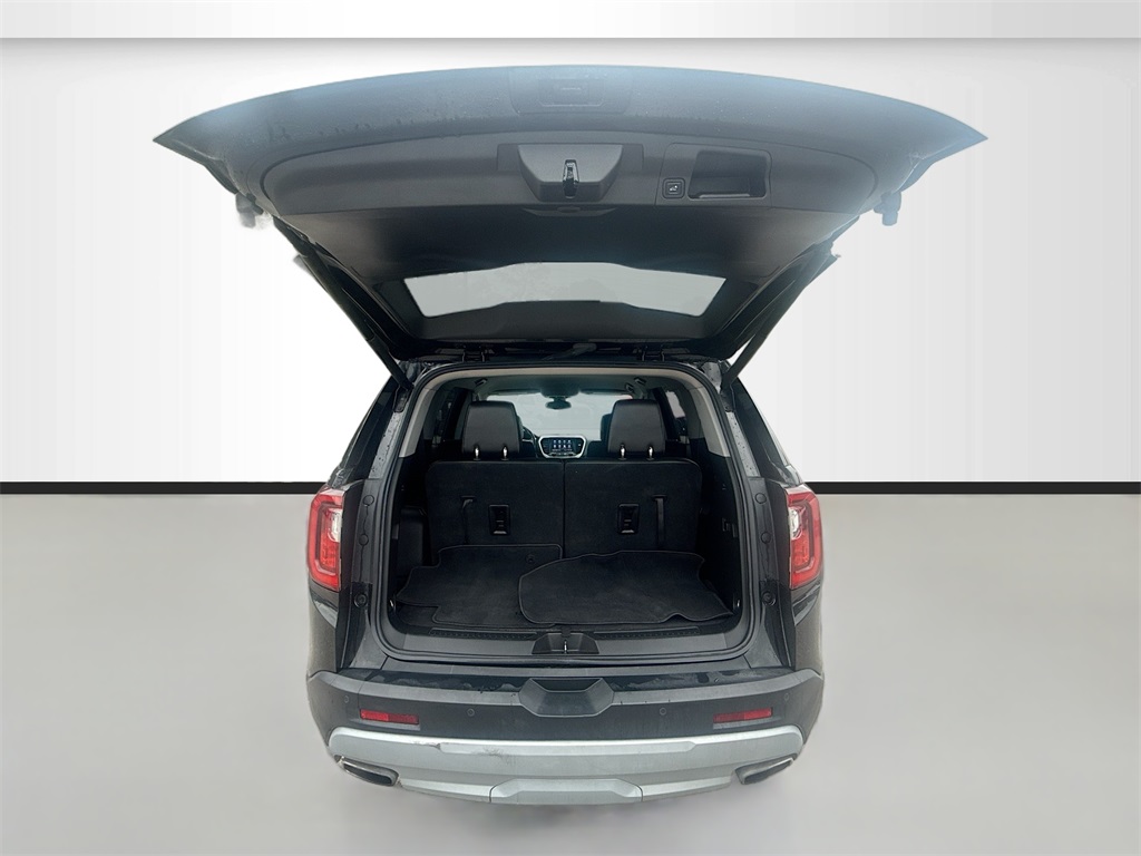 2022 GMC Acadia SLT Black at AutoSavvy Houston Southwest