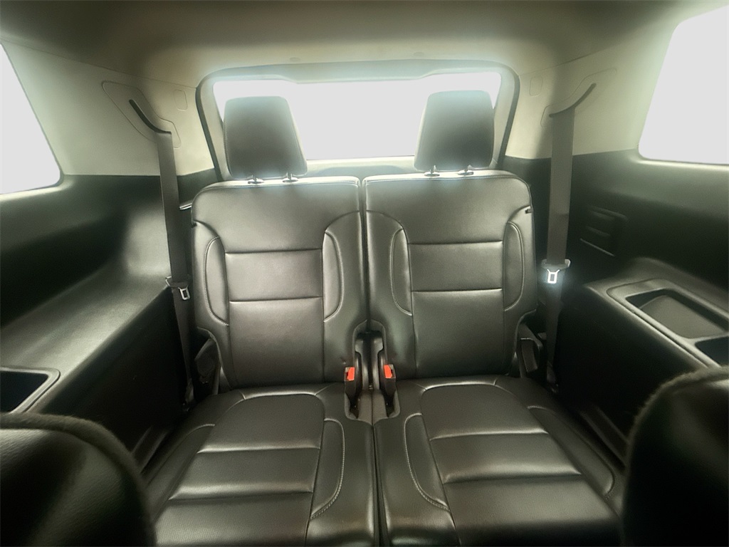 2022 GMC Acadia SLT Black at AutoSavvy Houston Southwest