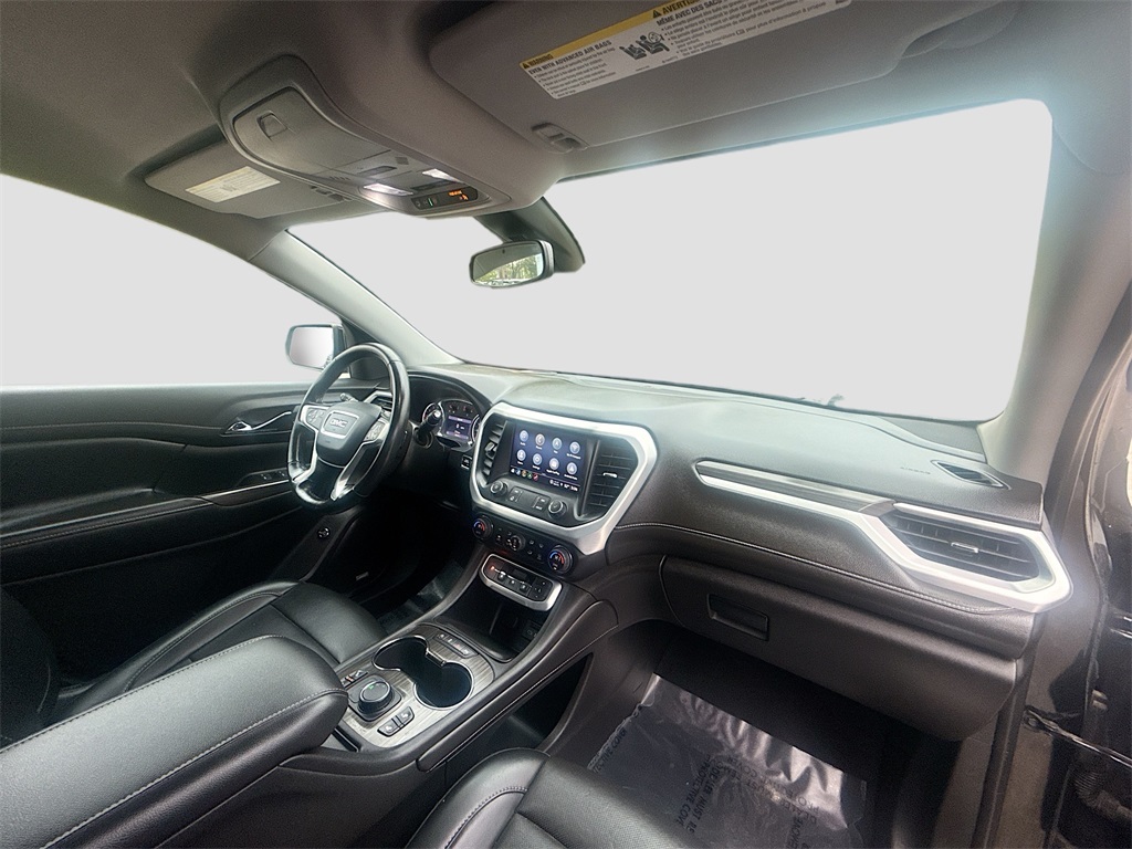 2022 GMC Acadia SLT Black at AutoSavvy Houston Southwest