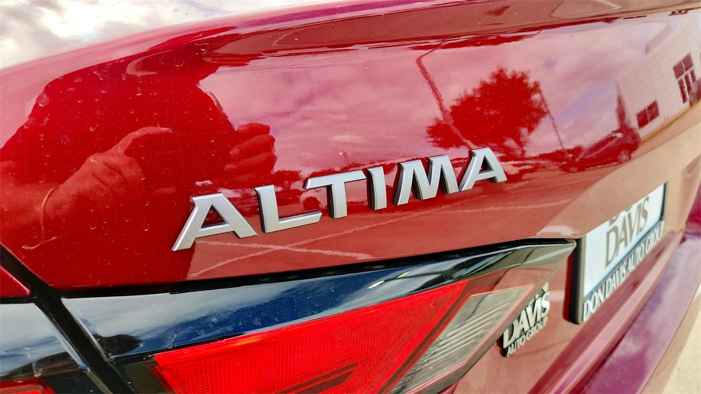 2025 Nissan Altima