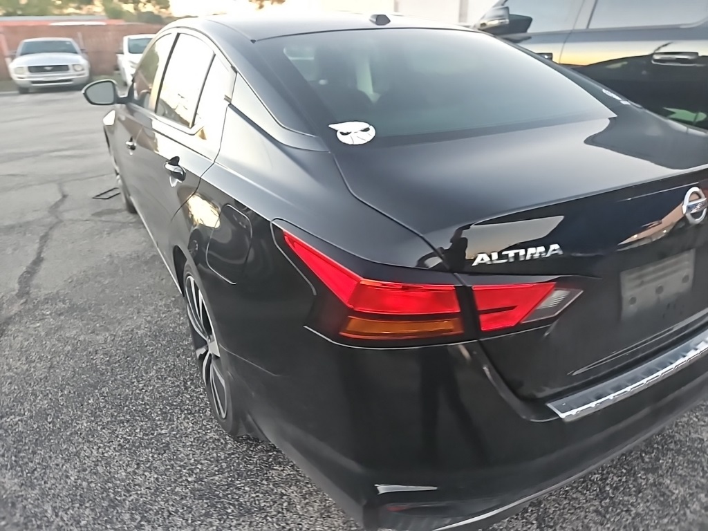 Used Car 2019 Nissan Altima  2.5 Sr For Sale Under $15,000 In San Marcos, Texas