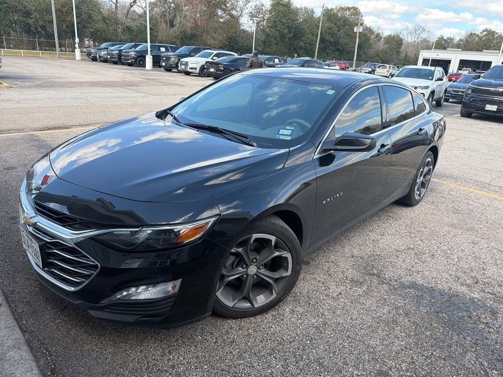 2022 Chevrolet Malibu LT FWD