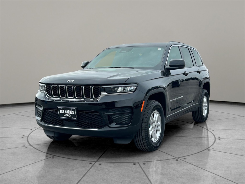 New Car 2025 Jeep Grand Cherokee  Laredo For Sale Under $35,000 In San Marcos, Texas