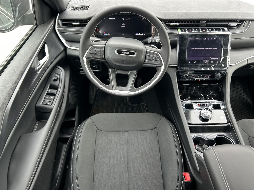 New Car 2025 Jeep Grand Cherokee  Laredo For Sale Under $35,000 In San Marcos, Texas