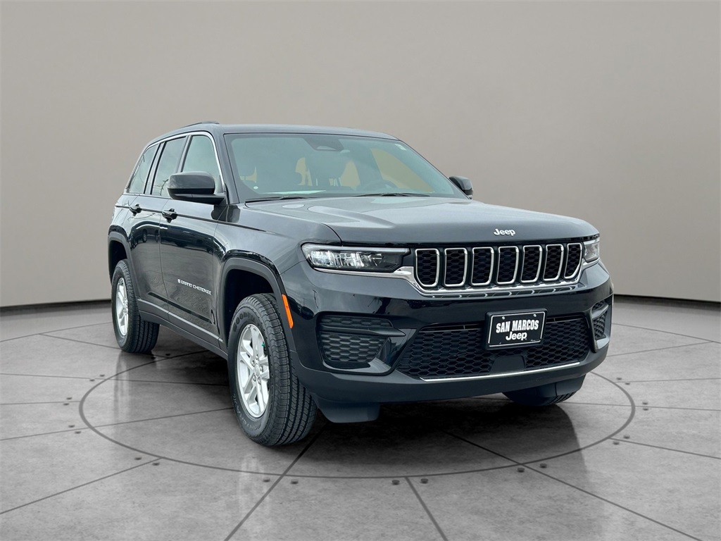 New Car 2025 Jeep Grand Cherokee  Laredo For Sale Under $35,000 In San Marcos, Texas