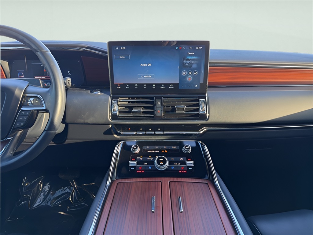 2024 Lincoln Navigator