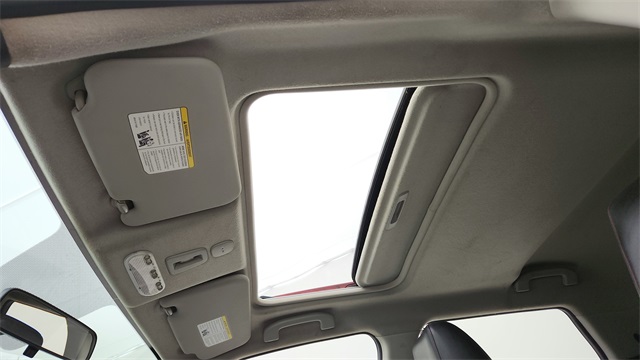 2013 Nissan Juke SL Red at Gullo Toyota