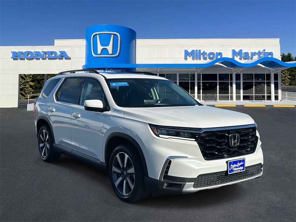 2025 Honda Pilot Touring AWD