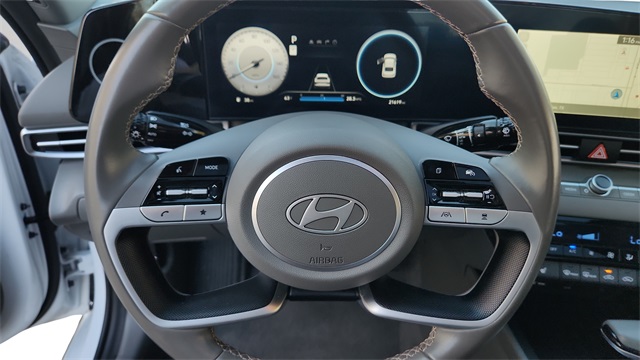 2025 Hyundai Elantra