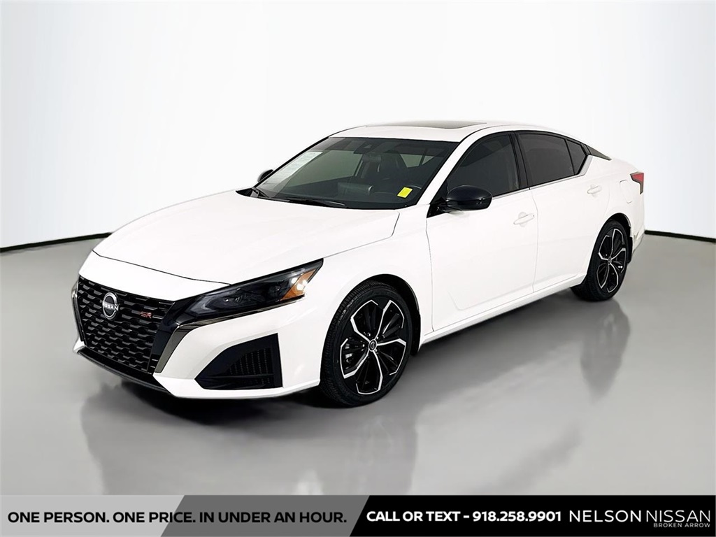 2024 Nissan Altima 2.5 SR FWD