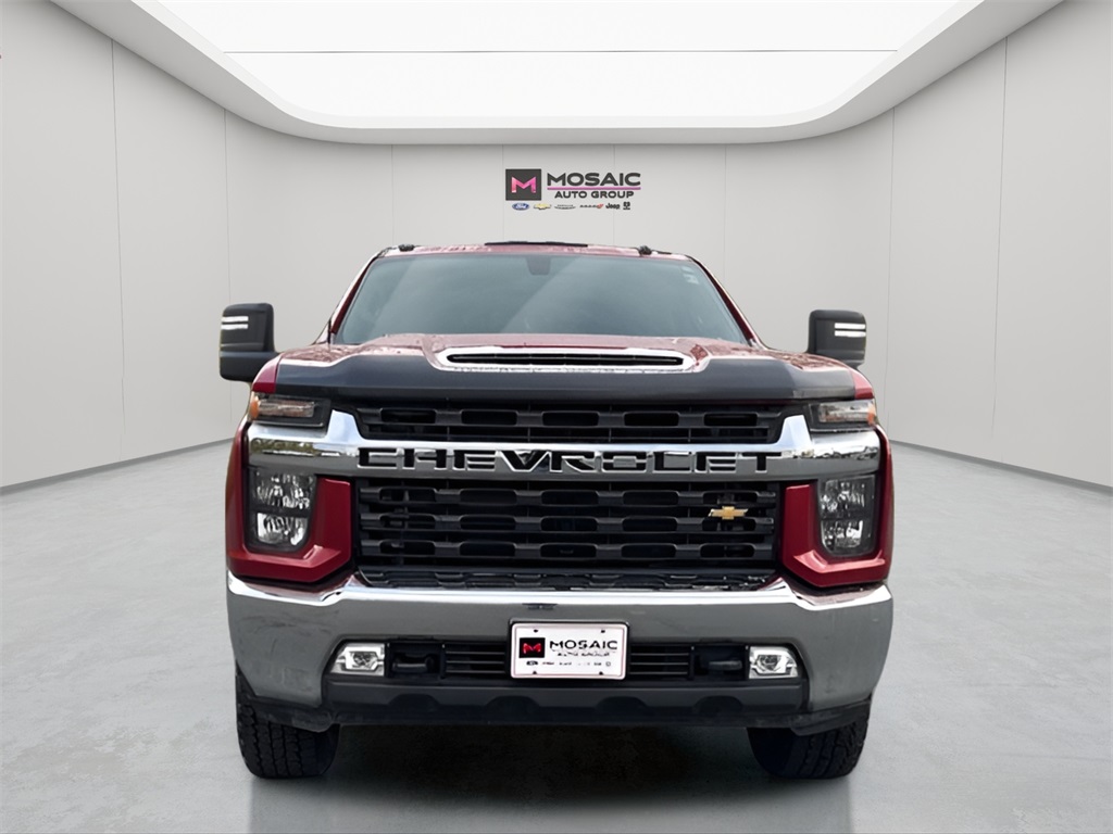 2022 Chevrolet Silverado 2500HD LT photo 2