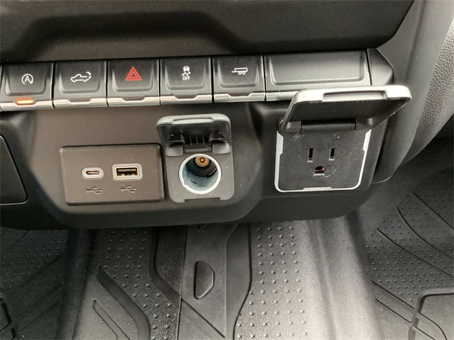 Used Car 2022 Chevrolet Silverado 1500  Custom For Sale Under $25,000 In San Antonio, Texas