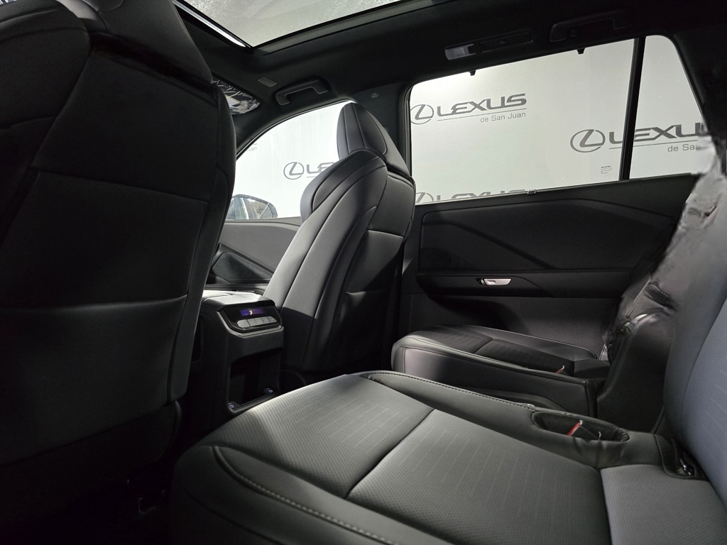 Thumbnail: 2026 Lexus TX - 25