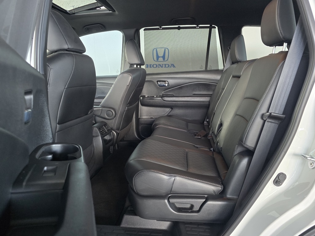 Thumbnail: 2021 Honda Passport - 15