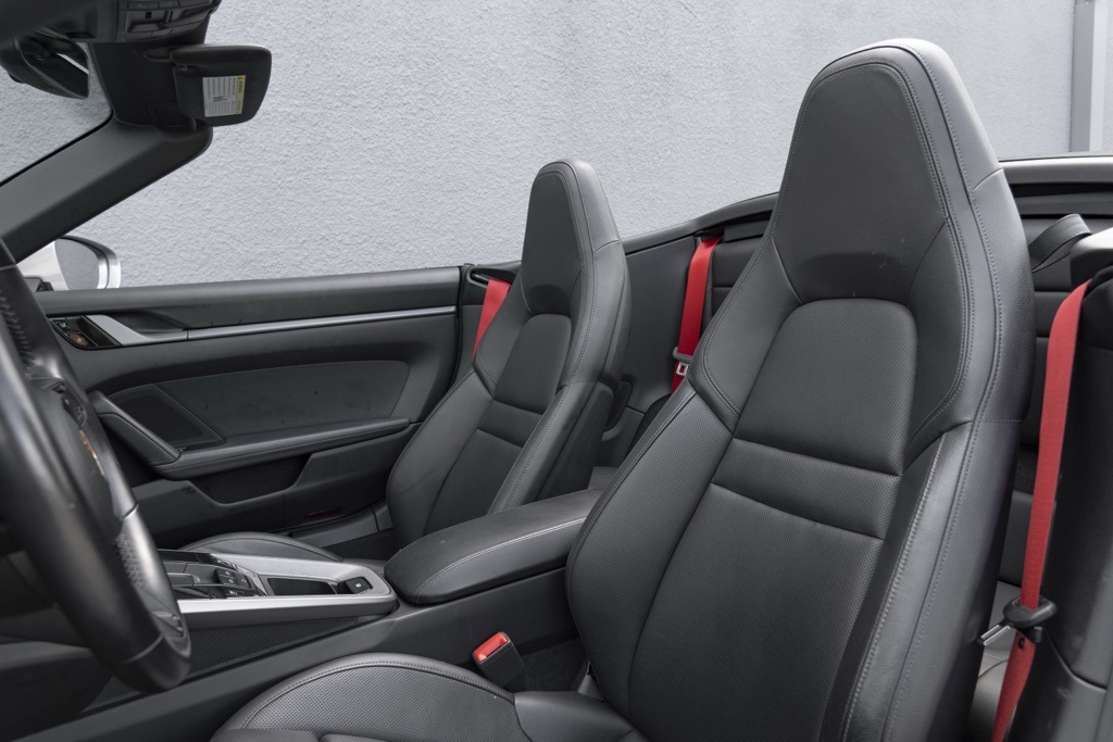 2021 Porsche 911  - Photo 12