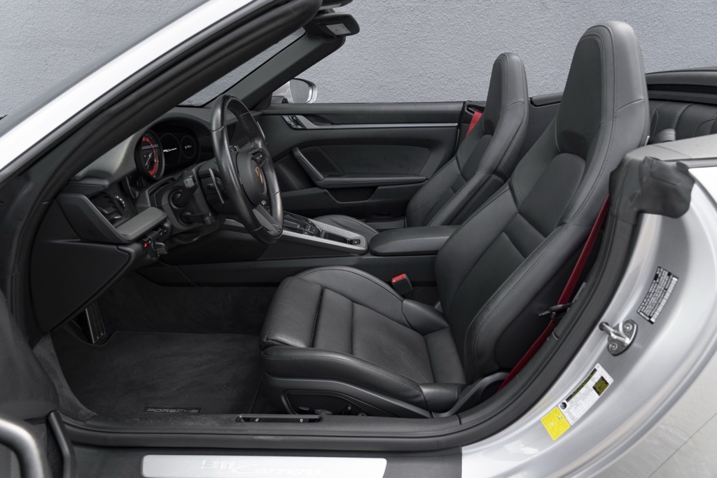 2021 Porsche 911  - Photo 17