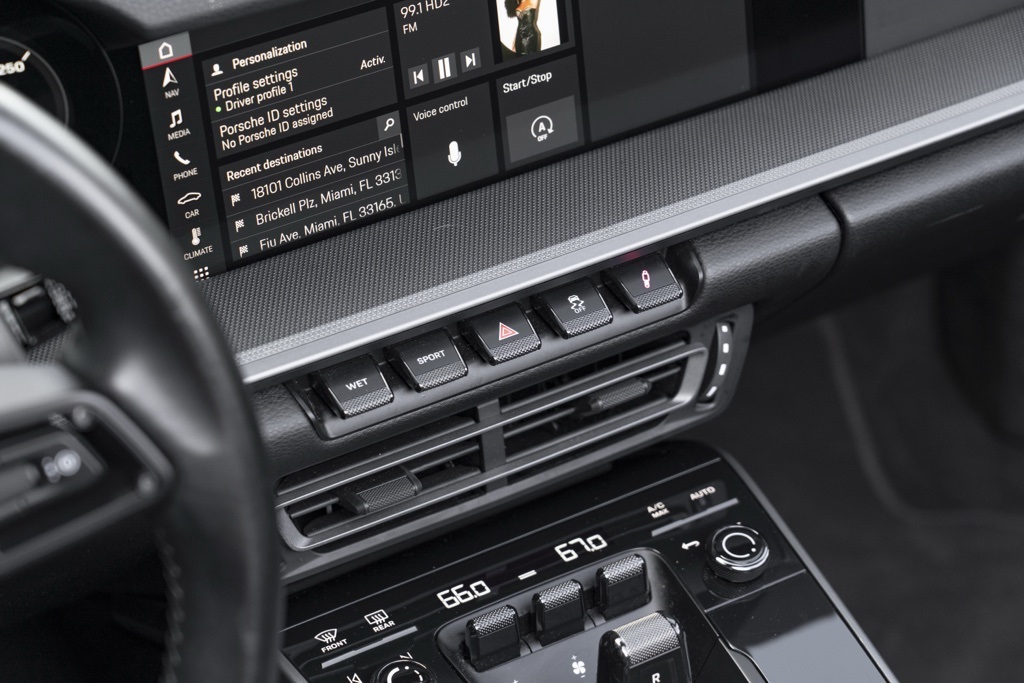 2021 Porsche 911  - Photo 30