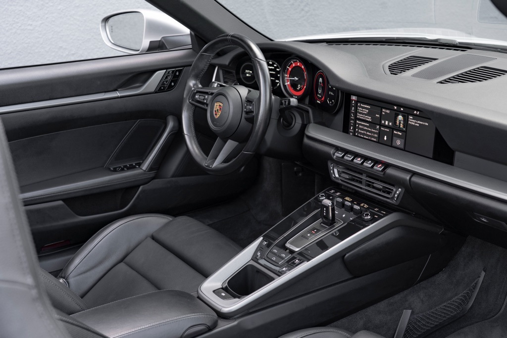 2021 Porsche 911  - Photo 37