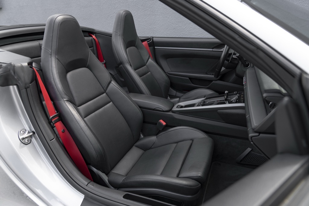 2021 Porsche 911  - Photo 40
