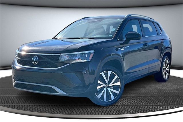2024 Volkswagen Taos SE FWD