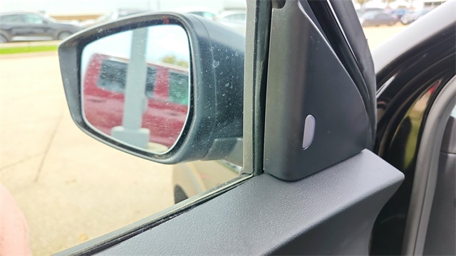 2025 Nissan Kicks Play