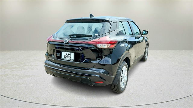 2025 Nissan Kicks Play