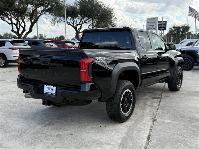 2024 Toyota Tacoma TRD Off-Road - 3
