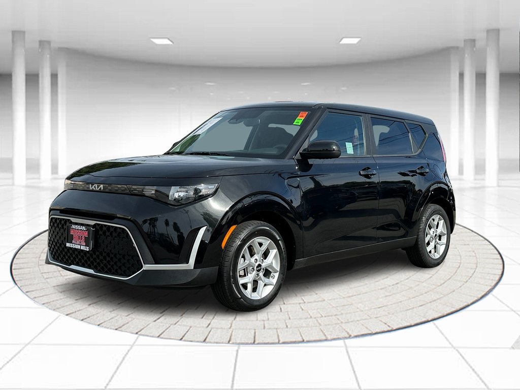 2024 Kia Soul LX