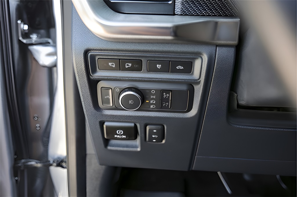 Used Car 2023 Ford F-150  Raptor For Sale Under $70,000 In Austin, Texas