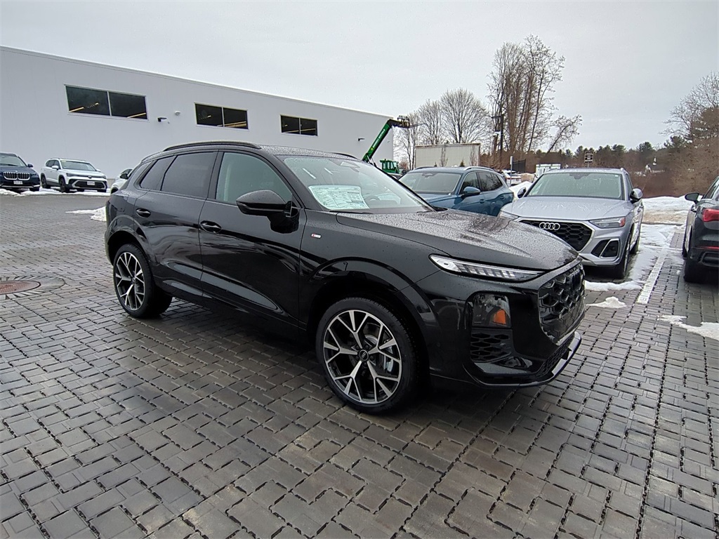 2026 Audi Q3 quattro S Line TFSI
