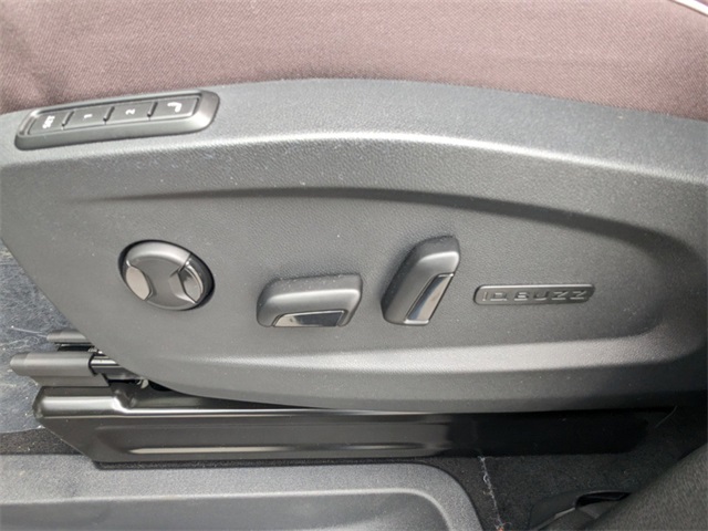 2025 Volkswagen ID. Buzz Pro S  at Stokes Volkswagen