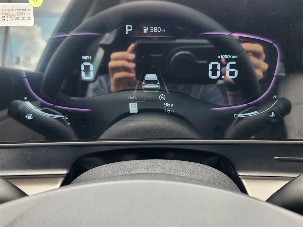 2025 Kia Sportage EX - 10